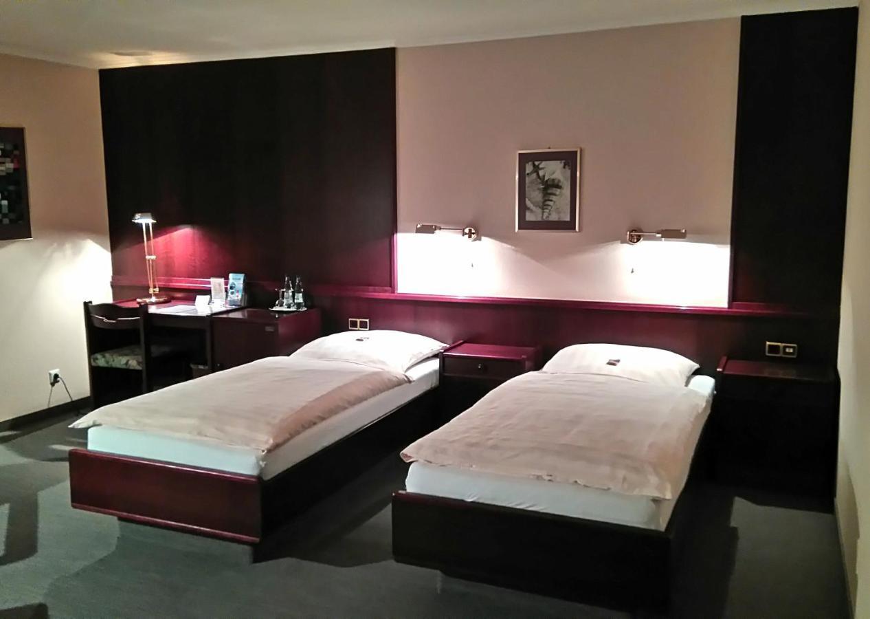 Hotel Am Hasengarten Бад-Бедеркеза Экстерьер фото